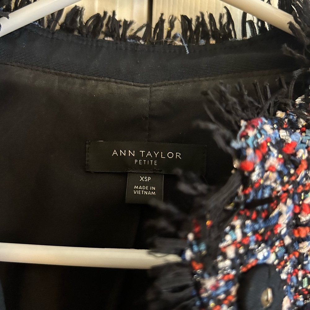 Multicolor Tweed Jacket - Picture 4 of 10